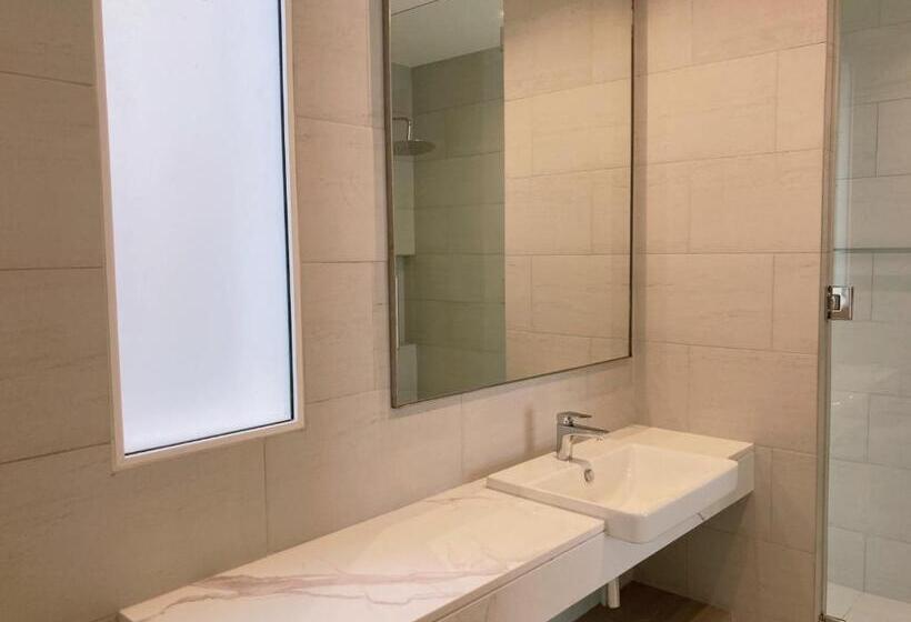 اتاق لوکس با چشم‌انداز دریا, Baanfah Resort Samui