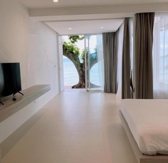 اتاق لوکس با چشم‌انداز دریا, Baanfah Resort Samui