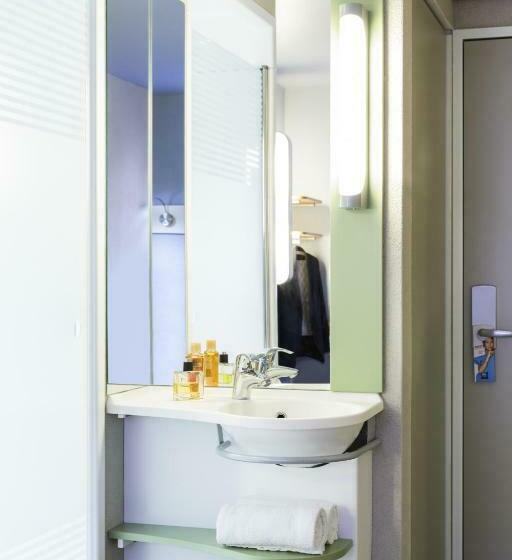 اتاق استاندارد با تخت دوبل, Ibis Budget Zurich Airport