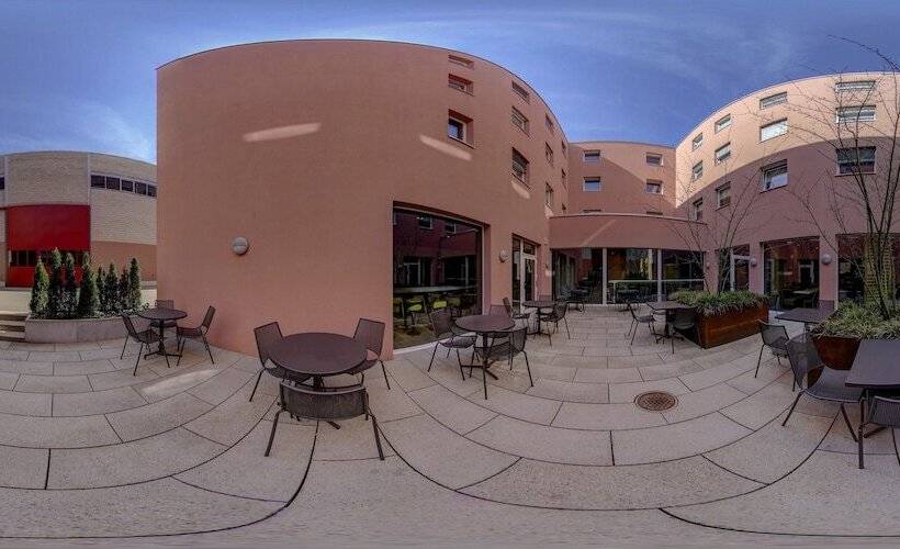 اتاق استاندارد, Ibis Budget Zurich Airport