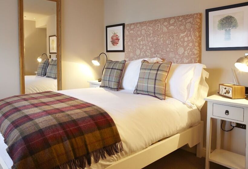 스탠다드 룸, The Plough Inn & Cottages