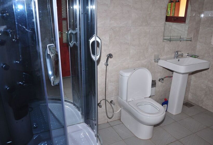 Номер Стандарт, Sugandi Inn