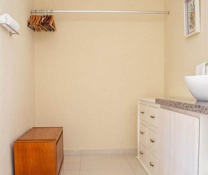 דירת 4 חדרים, Suites Costa Dorada