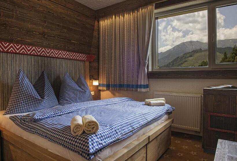 Номер Стандарт с Балконом, Grand Hotel Bachledka Strachan