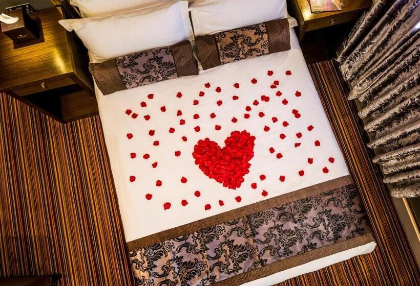 Executive Kamer, Grand Sapphire Hotel & Banqueting