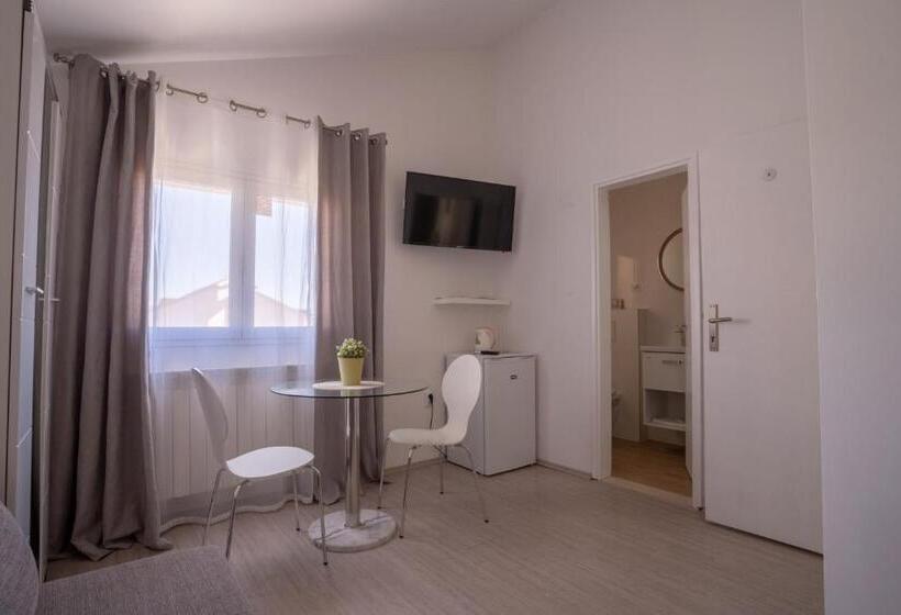 Номер Deluxe, Apartments & Rooms Petra
