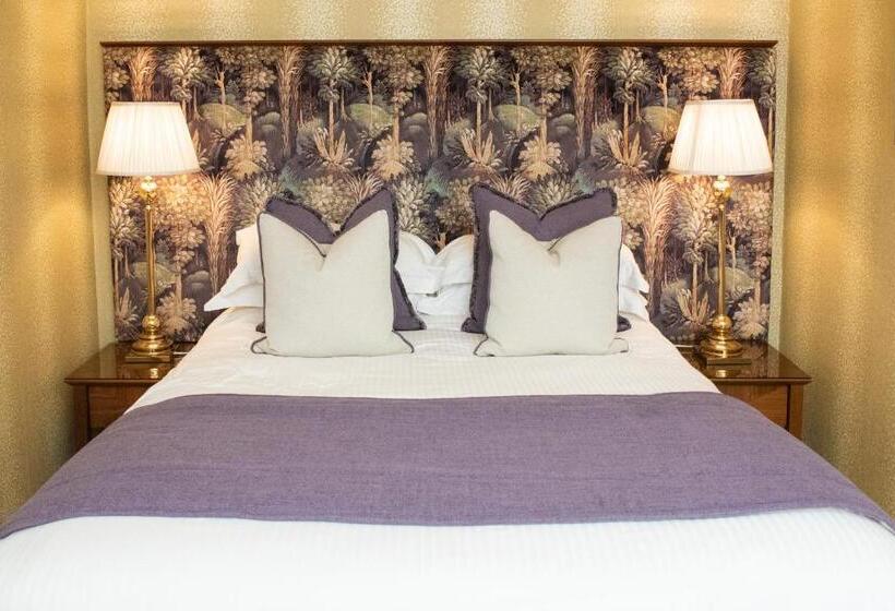 اتاق استاندارد, Roundthorn Country House & Luxury Apartments