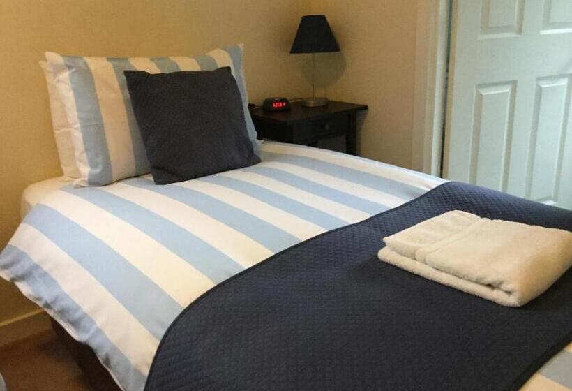 标准间, Darroch View B&b