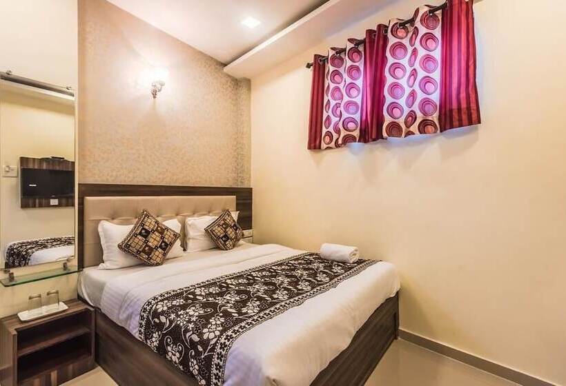 اتاق لوکس, Gold Coast