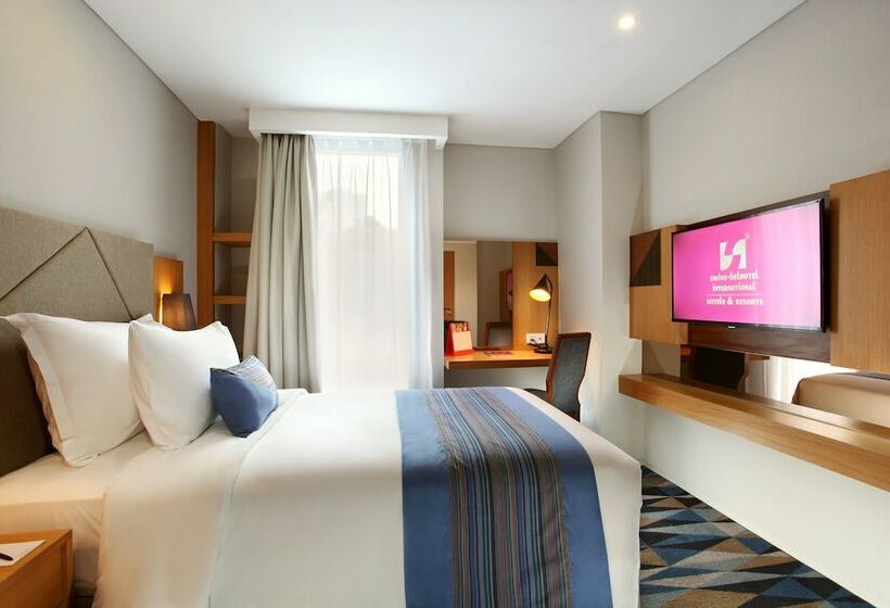 Номер Deluxe, Swiss Belhotel Pondok Indah