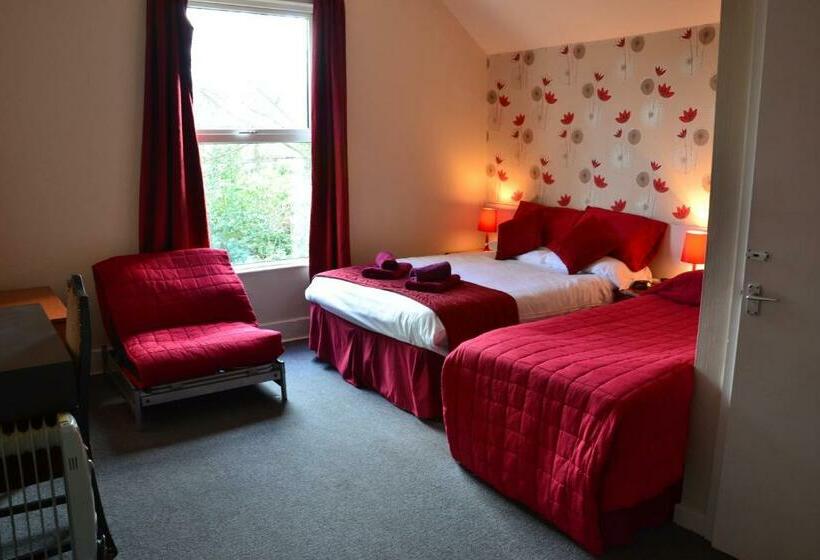 Номер Стандарт, Abbey Lodge