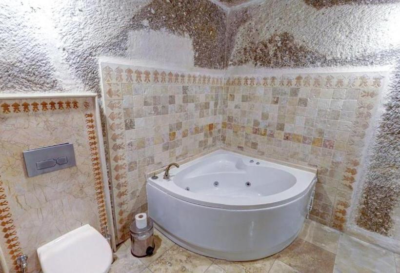 스위트 킹사이즈 침대, Elegance Cave Suites & Restaurant