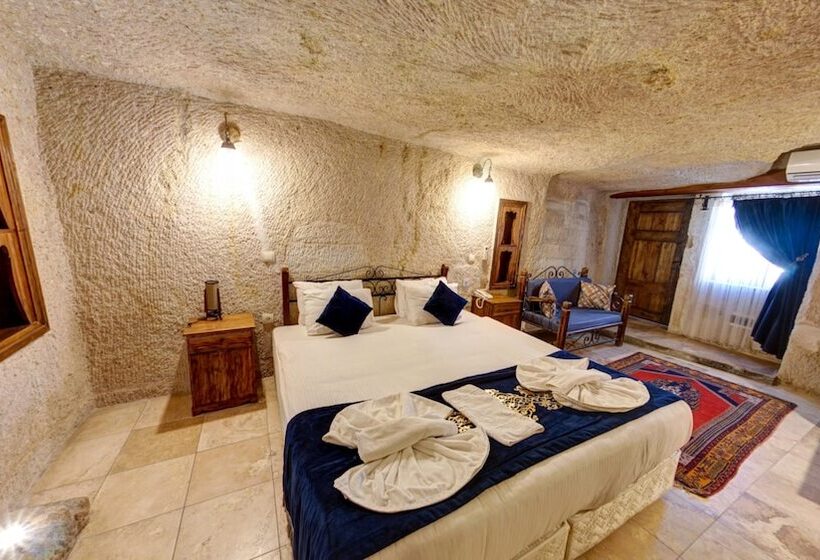 디럭스 룸, Elegance Cave Suites & Restaurant