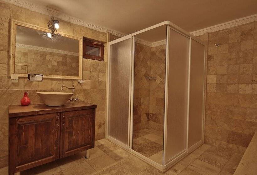 Семейный Номер, Goreme Valley Cave House