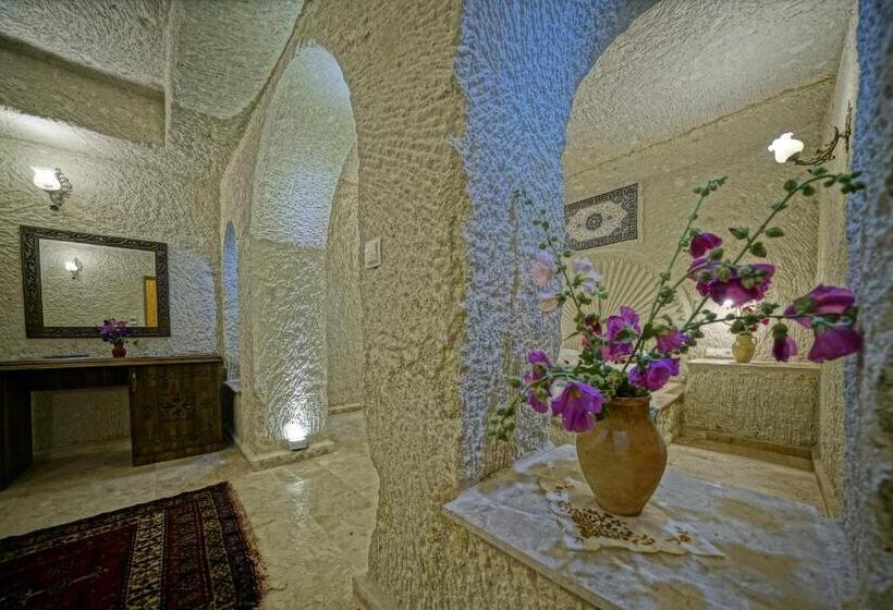 Family Suite, Goreme Valley Cave House