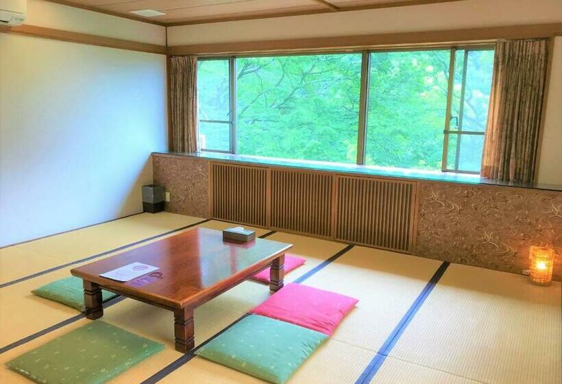 Номер Стандарт Совместная Ванная, K S House Hostels   Hakone Yumoto Onsen