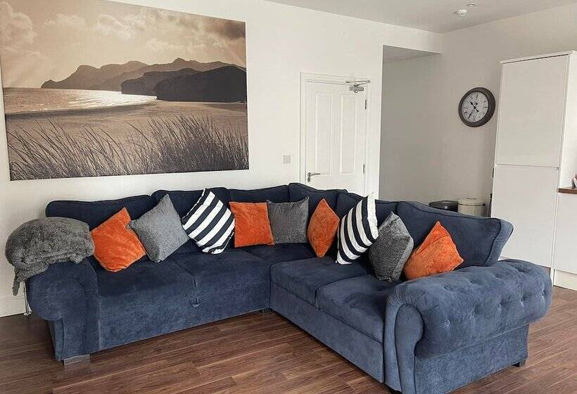 Апартаменты 1 Спальня Вид на Море, Harcourt Place