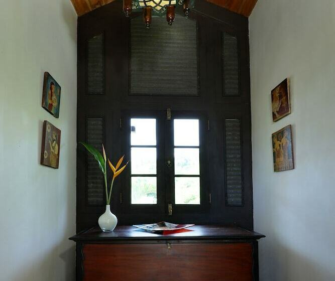חדר סטנדרט, Sergeant House