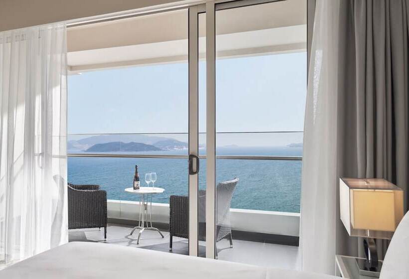 اتاق کلاسیک با چشم‌انداز دریا, Intercontinental Residences Nha Trang, An Ihg