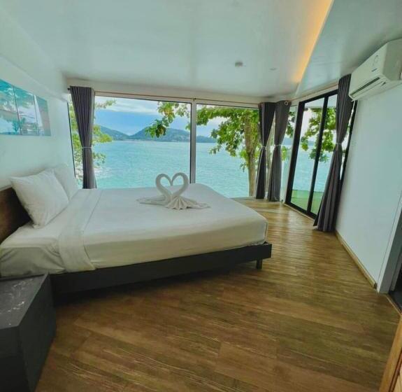 Люкс Superior Вид на Море, Patong Sunset Villa Phuket