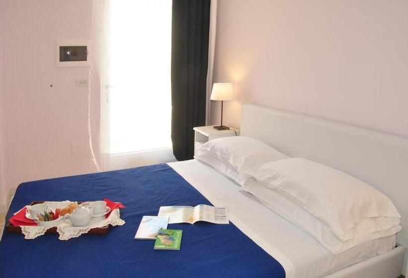 اتاق استاندارد با تخت بزرگ, B&b Marebello