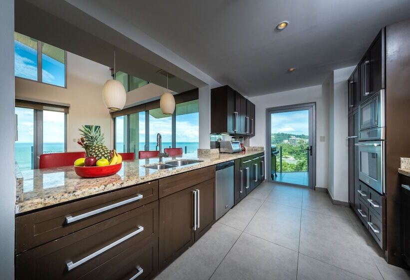 1 Bedroom Penthouse Apartment, Best In Jaco Diamante Del Sol Condos