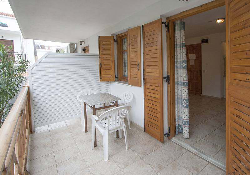 اتاق استاندارد, Laura Skiathos