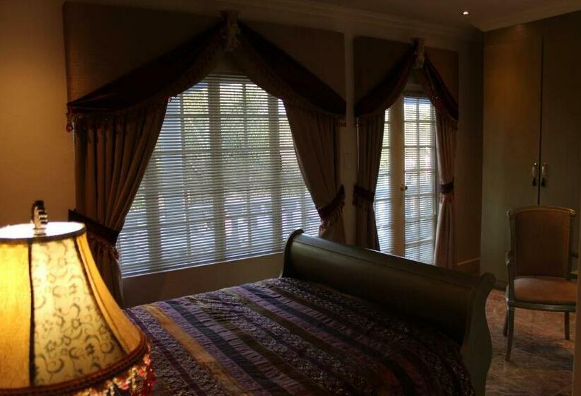 Семейный Номер Deluxe, The Angels Place Boutique Guest House