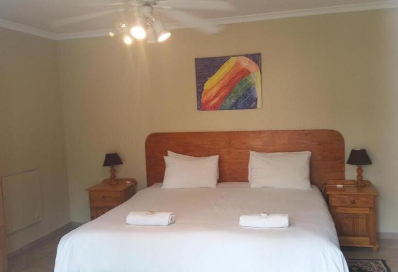 스탠다드 룸 킹사이즈 침대, Louhallas Accommodation