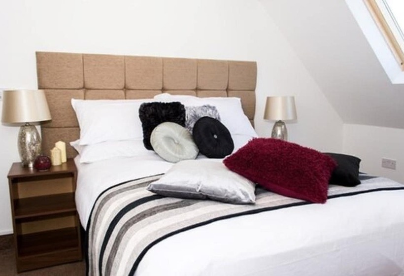 Номер Стандарт, Trivelles Mayfair,stockport