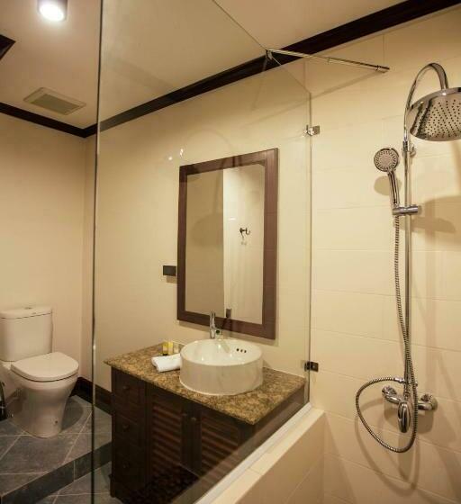 Standard Studio, Capitol Residence