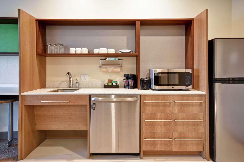 Standard Studio, Capitol Residence