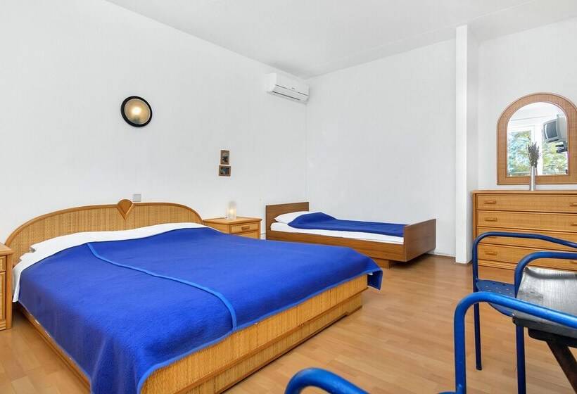 Triple Room Sea View, Timun