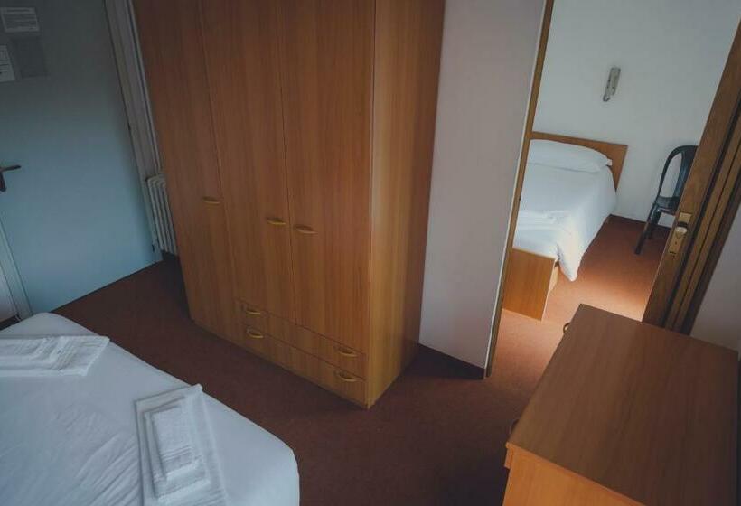 Номер Стандарт Трехместный, Albergo Panorama