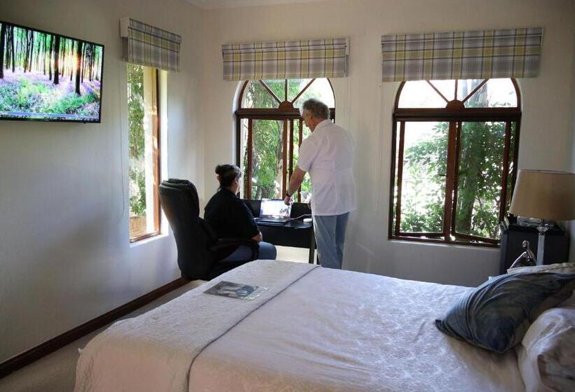 Номер Стандарт, Mind Body Soul Guesthouse On Featherbrooke Estate, Krugersdorp, South Africa