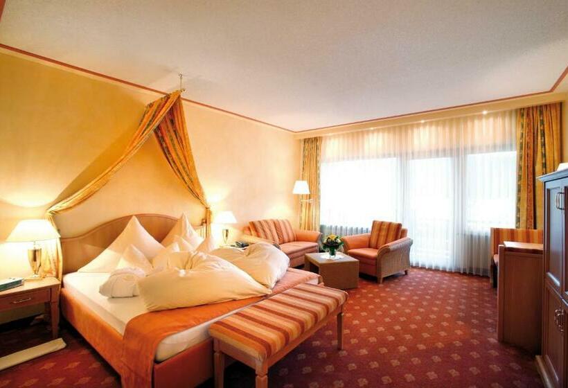 Номер Deluxe с Балконом, Wellnesshotel Sonnenhalde Tonbach