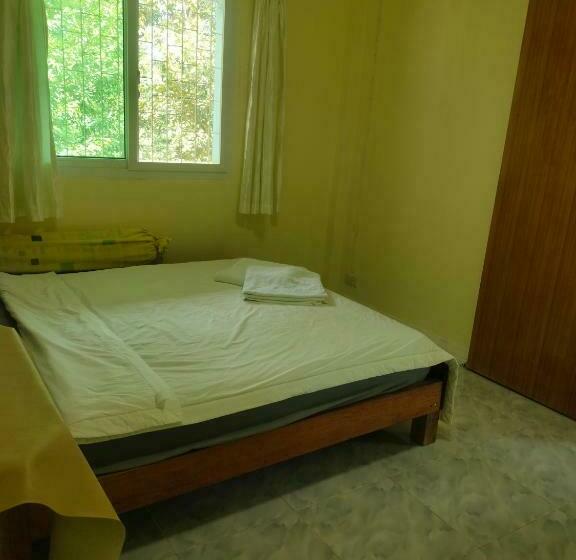 Семейное Бунгало, Baan Namthip Homestay Trang บ้านน้าทิพย์ โฮมสเตย์ตรัง