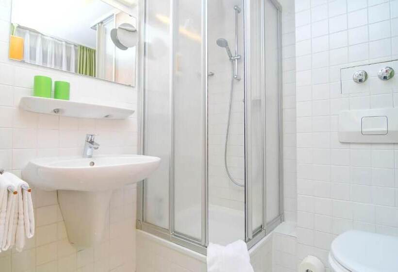 Quarto Estandar Individual, Gastehaus Engelgasse Herzogenaurach