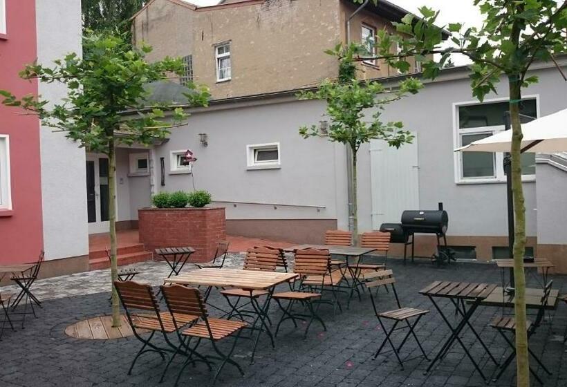 Номер Стандарт, Pension Zechliner Hof