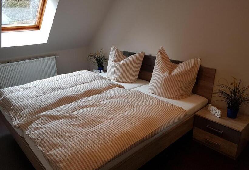 Апартаменты 1 Спальня, Pension Zechliner Hof