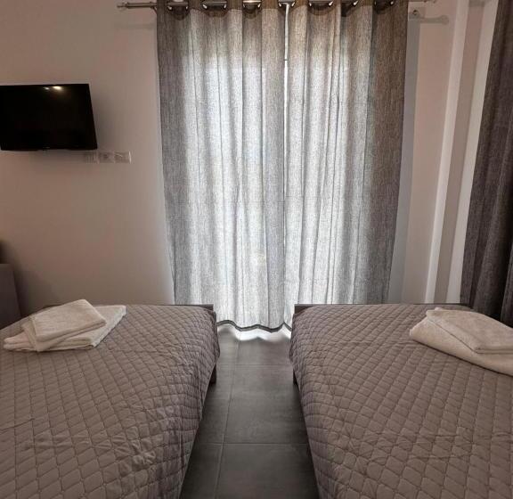 اتاق لوکس خانوادگی, Vila Melina