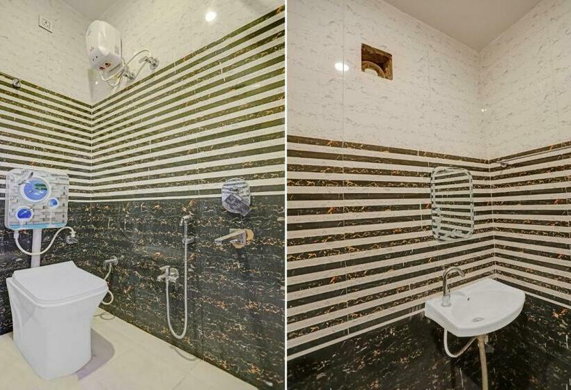 Трехместный Номер Классика, Oyo Flagship 81229 Avtar