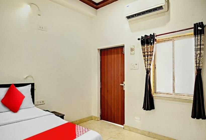 חדר קלאסי לשלושה, Oyo Flagship 81208 Laxmi Guest House Jadavpur