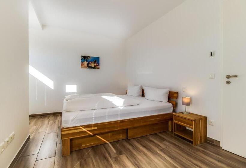 1 Bedroom Apartment Lake View, Lagovida Das Ferienresort Am Störmthaler See