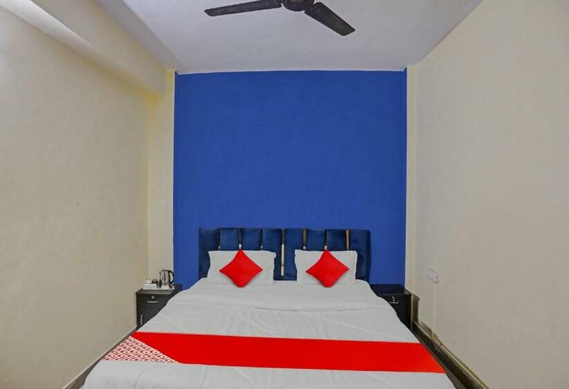 اتاق کلاسیک سه تخته, Flagship Hotel Delight In Near Worlds Of Wonder