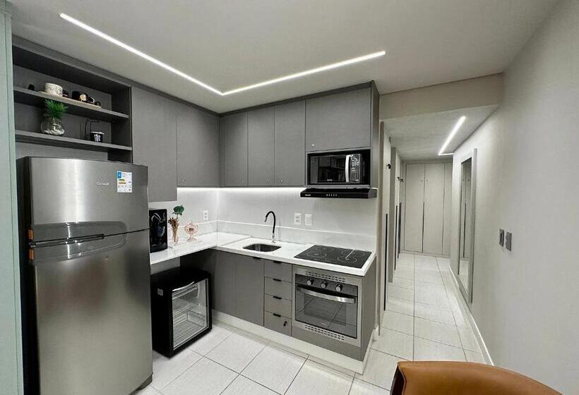 Люкс Повышенной Комфортности, Hy Apartments & Hotels