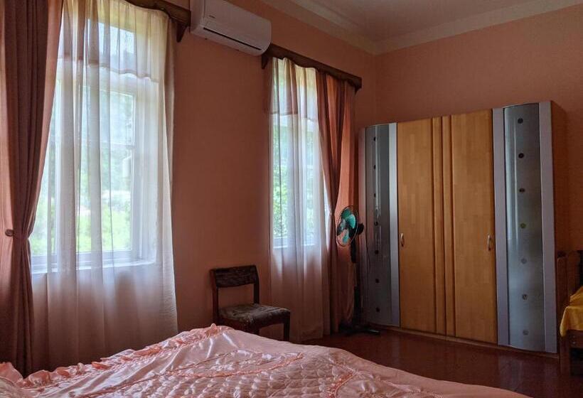 خانه 2 خوابه, Guest House Pirvelwodebuli