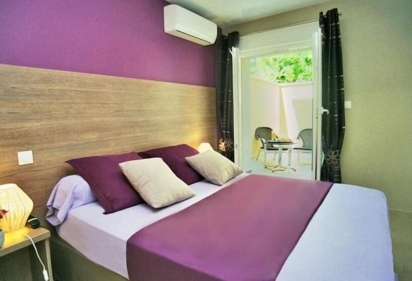 Номер Superior с Террасой, Hôtel L'anvia