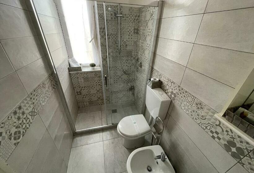 带海景的标准房, Albergo Villa Marina