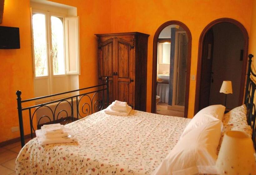Quarto Estandar com Sacada, B&b Millequattrocento